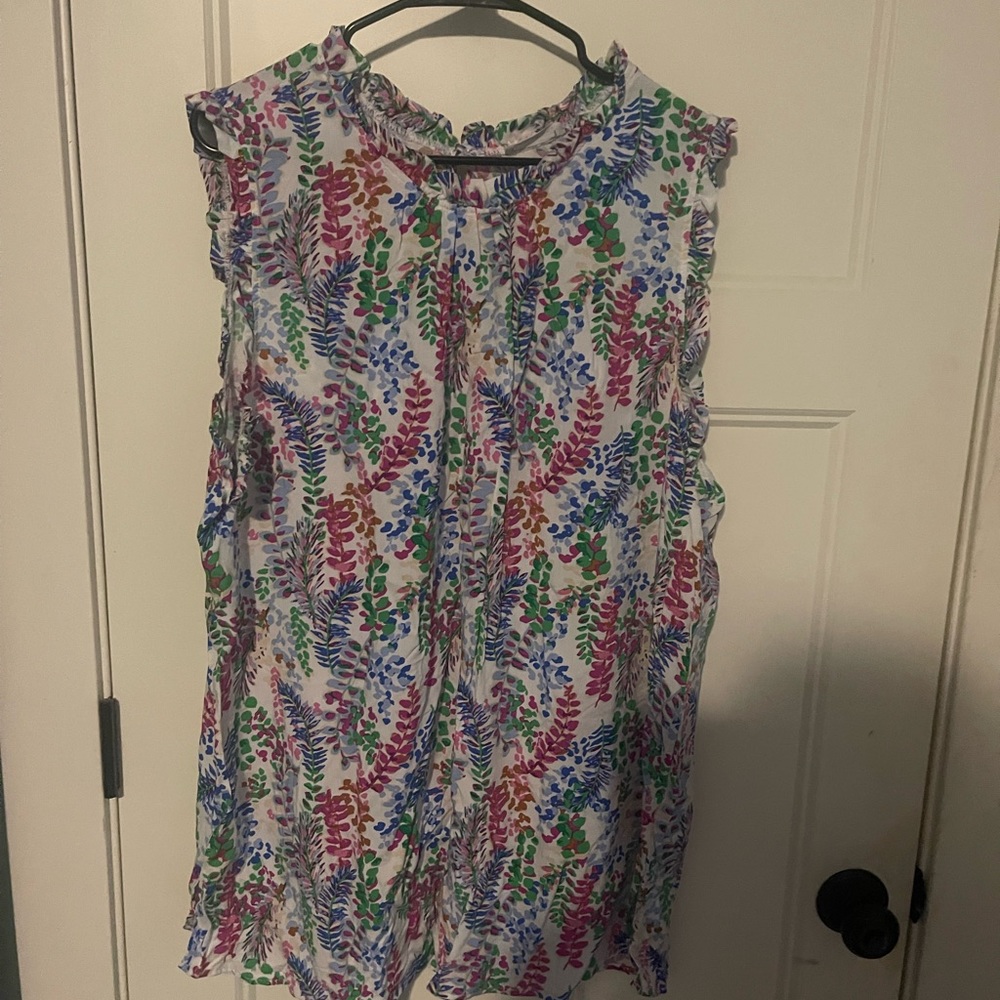 BNWOT Chic Soul Sleeveless Blouse